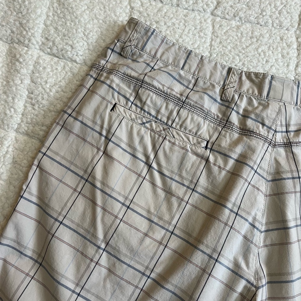 Adidas khaki stretch plaid shorts - Picture 11 of 14